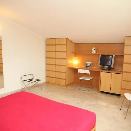 Poggio Bertino Hotel Montemerano